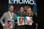 Amsterdam 8 mei 2017
Presentatie L'Homo met Douwe Bob op de cover. Linda de Mol overhandigt het eerste exemplaar.