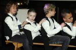 Fijnaart 21 april 2017
O'g3ne en Frans bauer geven feestje in Fijnaart voor de kinderen van de basisschool de springplank waar ze op gezeten hebben. Mariska Frans Jr Christiaan Lucas en Jan alsmede de vader en moeder van de meiden van O'g3ne zijn ook aanwezig.