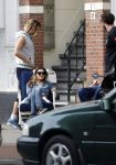 Amsterdam 31 maart 2017 
Manuel Broekman met zijn vriendin Adriana Mosk op straat in Amsterdam