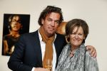 Amstelveen 13 april 2017
Opening expostie Micky Hoogendijk in het v d Togt museum door Humberto Tan. Marco Juffermans met moeder