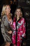 Amsterdam 5 april 2017
Presentatie / feestje van Magnum ijs in het conservatorium hotel. Iedereen kwam in Pyama. Elle v Rijn met schrijfster Marion Pauw