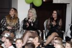 Fijnaart 21 april 2017
O'g3ne en Frans bauer geven feestje in Fijnaart voor de kinderen van de basisschool de springplank waar ze op gezeten hebben. Mariska Frans Jr Christiaan Lucas en Jan alsmede de vader en moeder van de meiden van O'g3ne zijn ook aanwezig.