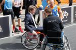 Tilburg 27 april 2017
Koningsdag in tilburg. Aanwezige leden van de koninklijke familie zijn, Koning Willem Alexander Koningin Maxima Prinses Amalia Ariane Alexia, Prins Constantijn prinses Laurentien Prins Maurits Prinses Marilene Prins Bernhard jr Prinses Annette Prins Floris Prinses Aimee Prins Pieter Christiaan en Prinses Anita. Guus Meeuwis en Gers Pardoel zingen ze toe.