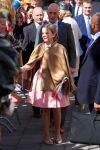 Tilburg 27 april 2017
Koningsdag in tilburg. Aanwezige leden van de koninklijke familie zijn, Koning Willem Alexander Koningin Maxima Prinses Amalia Ariane Alexia, Prins Constantijn prinses Laurentien Prins Maurits Prinses Marilene Prins Bernhard jr Prinses Annette Prins Floris Prinses Aimee Prins Pieter Christiaan en Prinses Anita. Guus Meeuwis en Gers Pardoel zingen ze toe.