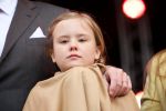 Tilburg 27 april 2017
Koningsdag in tilburg. Aanwezige leden van de koninklijke familie zijn, Koning Willem Alexander Koningin Maxima Prinses Amalia Ariane Alexia, Prins Constantijn prinses Laurentien Prins Maurits Prinses Marilene Prins Bernhard jr Prinses Annette Prins Floris Prinses Aimee Prins Pieter Christiaan en Prinses Anita. Guus Meeuwis en Gers Pardoel zingen ze toe.