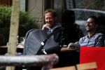 Amsterdam 3 april 2017  
Oscar Aerts met zoontje en Robert de Hoog op terras.