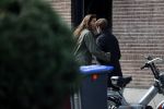 Amsterdam 11 april 2017  
Robine v d Meer met kinderen op de cornelis schuytstraat