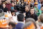 Tilburg 27 april 2017
Koningsdag in tilburg. Aanwezige leden van de koninklijke familie zijn, Koning Willem Alexander Koningin Maxima Prinses Amalia Ariane Alexia, Prins Constantijn prinses Laurentien Prins Maurits Prinses Marilene Prins Bernhard jr Prinses Annette Prins Floris Prinses Aimee Prins Pieter Christiaan en Prinses Anita. Guus Meeuwis en Gers Pardoel zingen ze toe. Sandra Schuurhof met cameraman