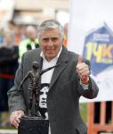 Amsterdam 25 april 2017
Huis Igone de JonghJohan Cruijff run van 14 km vanuit Olympisch stadon naar Arena. Johan Cruijff zou vandaag 70 geworden zijn. oa Estelle Cruijff Johnny Heitinga Sjaak Swart Erben Wennemars deden mee