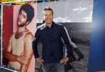 Amsterdam 8 mei 2017
Presentatie L'Homo met Douwe Bob op de cover. Linda de Mol overhandigt het eerste exemplaar.
Sjors v d Panne
