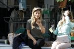 Amsterdam 11 april 2017
Stephanie Tency op terras met een vriendin.
