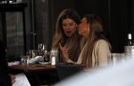 Amsterdam 28 april 2017
Stephanie Tency met vriendinnen gapend op terras