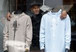 Amsterdam 12 mei 2017
Presentatie kledinglijn Sunnery James bij Four Azzuro op de pc Hooftstraat. Tony Cohen heeft samen met Sunnery collectie gemaakt.