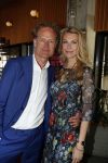 Amsterdam 13 april 2017 
Boekpresentatie Susan Smit en Marion Pauw. Marion en Susan met vriend/partner