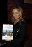 Amsterdam 13 april 2017 
Presentatie boek Dick Maas in de smet studios. Tatjana en Huub Stapel ontvangen het eerste exemplaar.