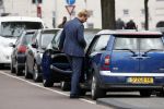 Amsterdam Uitdam 23 april 2017
Thijs Romer en zijn vriendin Igone de Jongh ( en haar zoontje) gaan naar het huis van Katja Schuurman om de verjaardag van Semmie te vieren