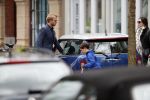 Amsterdam Uitdam 23 april 2017
Thijs Romer en zijn vriendin Igone de Jongh ( en haar zoontje) gaan naar het huis van Katja Schuurman om de verjaardag van Semmie te vieren