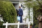 Amsterdam Uitdam 23 april 2017
Thijs Romer en zijn vriendin Igone de Jongh ( en haar zoontje) gaan naar het huis van Katja Schuurman om de verjaardag van Semmie te vieren