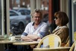 Amsterdam 13 mei 2017  
Tom Egbers en Janke Dekker wandelend en op terras in Amsterdam zuid.