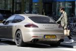 Amsterdam 30 maart 2017
Waylon haalt Joelle Witschge thuis op in zijn porsche panamera.