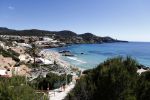 ibiza Cala tarida 1 mei 2017
Wesley Sneijder gaat een club / restaurant openen op het strand van Cala Tarida. Er wordt momenteel verbouwd. Het is hemelsbreed ongeveer 500 meter bij zijn huis / villa vandaan.