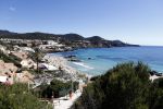 ibiza Cala tarida 1 mei 2017
Wesley Sneijder gaat een club / restaurant openen op het strand van Cala Tarida. Er wordt momenteel verbouwd. Het is hemelsbreed ongeveer 500 meter bij zijn huis / villa vandaan.