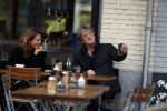Amsterdam 11 april 2017
Wim Kieft met zijn vriendin op terras.