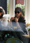 Amsterdam 20 april 2017 
Winonah de Jong op terras.
