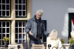 Laren 16 april 2018
Ad Visser met zijn vrouw op terras bij het bonte paard.