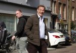 Amsterdam 14 april 2018
Albert Verlinde wandelend op straat in Amsterdam zuid