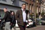 Amsterdam 14 april 2018
Albert Verlinde wandelend op straat in Amsterdam zuid