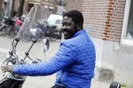 Amsterdam 10 april 2018
Acteur Andre Dongelmans op zijn scooter