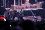 Amsterdam 14 april 2018
Heel holland zingt Hazes in het ziggo dome met oa Andre Hazes Jr Jeroen v d Boom Xander de Buisonje Roxeanne Hazes (zwanger) Peter Beense Trijntje Oosterhuis Danny de Munk Silver Metz en Barry Hay. Jamai Looman