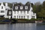 Breukelen 21 en 22 april 2018
Andre Hazes jr en zijn neef Djarno Hofland wonen in een huis op het complex Overweer in Breukelen.
