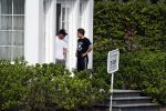 Breukelen 21 en 22 april 2018
Andre Hazes jr en zijn neef Djarno Hofland wonen in een huis op het complex Overweer in Breukelen.