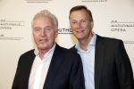 Amsterdam 18 april 2018
 Koning Willem-Alexander en koningin Maxima wonen de premiere bij van Gurre-Lieder in de Nationale Opera & Ballet in de stopera. Andre v Duin met partner Martin