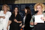 Noordwijk 9 april 2018
Uitreiking en lunch van de strong woman award in hotel Huis ter Duin. Annemarie v Gaal met Bibian Mentel Betty de Groot en Karin Bloemen