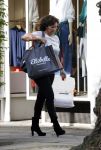 Amsterdam 19 april 2018
Astrid Joosten doet boodschappen op de cornelis schuytstraat
