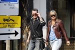 Amsterdam 11 april 2018
Barry en Sandra Hay op de pc Hooftstraat. Sandra steekt middelvinger op