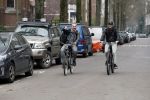 Amsterdam 11 april 2018
Bart Bosch met een kennis op de fiets in Amsterdam