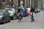 Amsterdam 11 april 2018
Bart Bosch met een kennis op de fiets in Amsterdam
