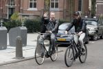 Amsterdam 11 april 2018
Bart Bosch met een kennis op de fiets in Amsterdam