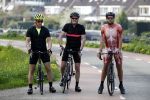 Breukelen 22 april 2018
Willem Slager Marco Achmad en Bas Smit in wielerkleding langs de vecht