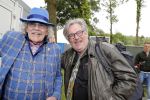 Hummelo 10 mei 2018
Onthulling standbeeld rockgroep Normaal met de bandleden Bennie Jolink, Ferdi Joly, Willem Terhorst en de partner van het overleden lid Jan Manschot . Bennie en NOS verslaggever Jeroen Wielaert