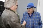 Hummelo 10 mei 2018
Onthulling standbeeld rockgroep Normaal met de bandleden Bennie Jolink, Ferdi Joly, Willem Terhorst en de partner van het overleden lid Jan Manschot . Bennie en NOS verslaggever Jeroen Wielaert