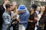 Hummelo 10 mei 2018
Onthulling standbeeld rockgroep Normaal met de bandleden Bennie Jolink, Ferdi Joly, Willem Terhorst en de partner van het overleden lid Jan Manschot . Bennie  met partner Ellie, 3 kinderen, 9 kleinkinderen en zijn schoonzoon