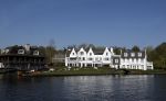 Breukelen 21 en 22 april 2018
Andre Hazes jr en zijn neef Djarno Hofland wonen in een huis op het complex Overweer in Breukelen.