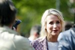 Groningen 27 april 2018
Koningsdag in Groningen met Koning Willem Alexander Koningin Maxima prinses Amalia Arian Alexia . Verder ook aanwezig Prins Maurits Prinses Marilene Prins Bernhard Prinses Annette Prins Floris Prinses Aimee en prins Pieter Christiaan. Dionne Stax en Bertus Holkema