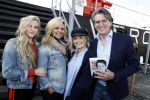 Amsterdam 25 april 2018
Boekpresentatie Erik de Zwart op het oude veronica schip. Erik met zijn vrouw en dochters