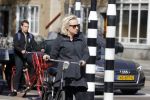 Amsterdam 23 april 2018
Eva Jinek ( zwanger ) gaat met de fiets sporten.